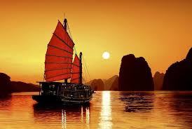 THE VIETNAM HERITAGE ODYSSEY: FROM ANCIENT CAPITALS TO EMERALD BAYS (7 DAYS / 6 NIGHTS: HANOI - HALONG BAY - NINH BINH - HOI AN - DA NANG - HUE) from 399 USD/person only 